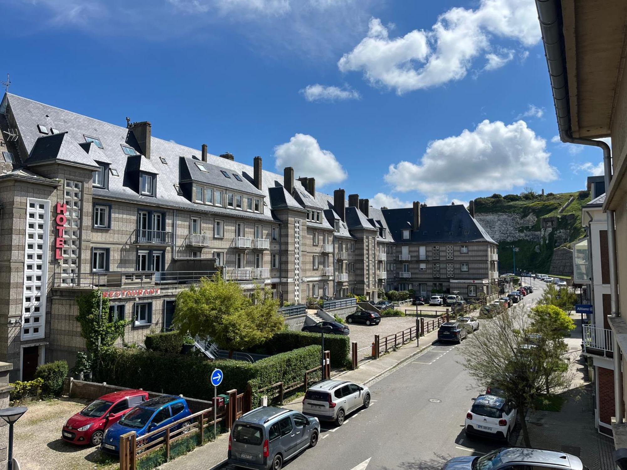 Appartement Meuble En Plein Coeur De St Valery En Caux Saint-Valery-en-Caux Buitenkant foto